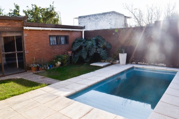 Casa Calle Sarmiento 1530 - Oncativo