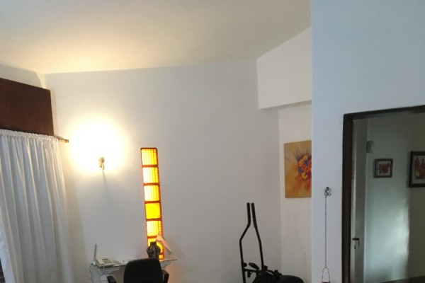 Casa Calle Santa Fe y Urquiza