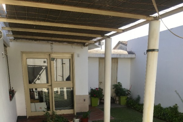 Casa Calle Uruguay 233