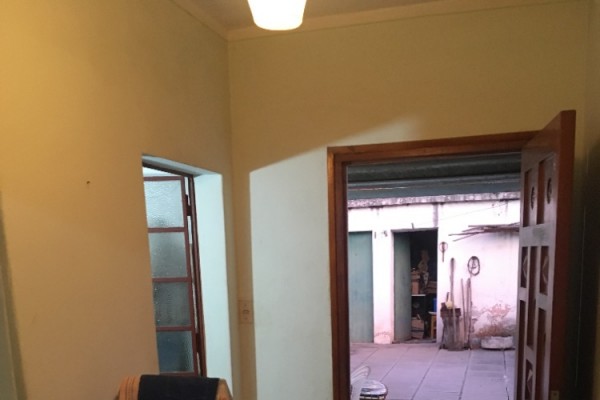 Casa Calle Paraná esquina 25 de Febrero