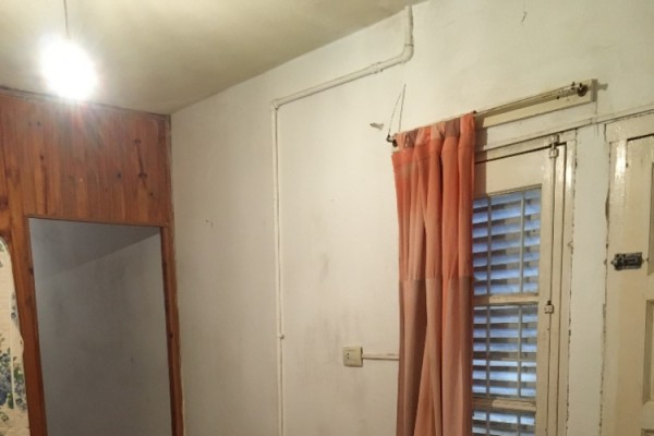 Casa Calle Falucho esquina H. Irigollen