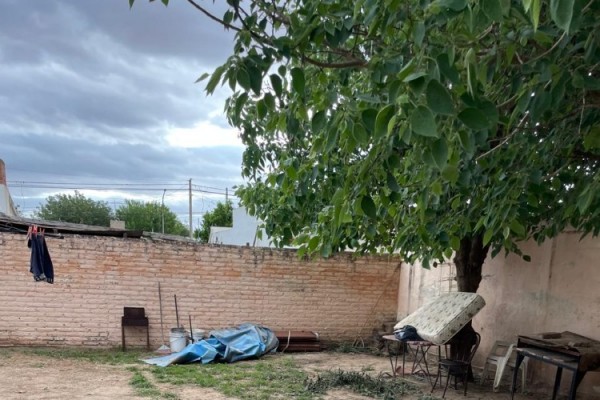 Casa Calle Pueryrredón 352