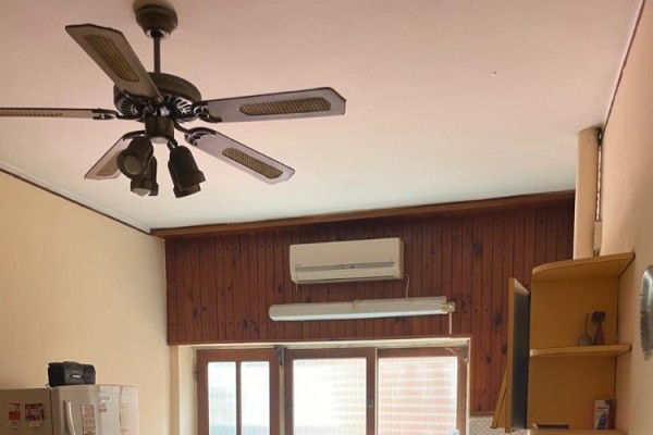 Casa Calle 9 de Julio Frente Plaza San Martín