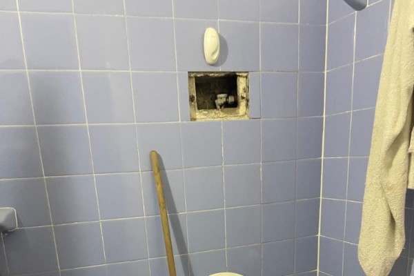 Casa Larrea 350 esquina Pueyrredon