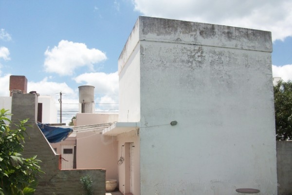 Casa Calle Rivadavia 550