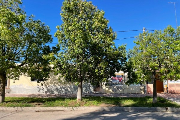 Calle Gral Deheza esquina Lamadrid