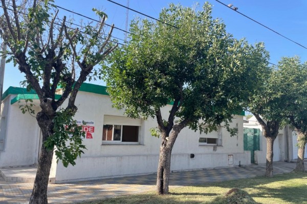 Casa Calle San Lorenzo y Pueyrredón