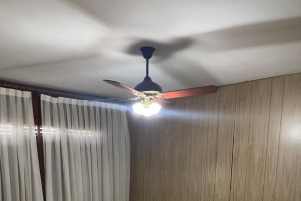 Casa Calle Lamadrid y Velez Sárfield