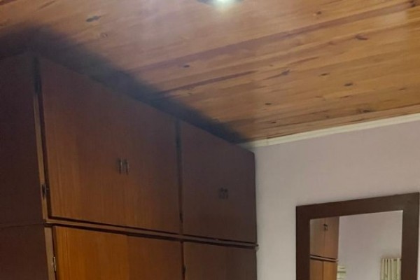 Casa y Galpón Calle Dean Funez