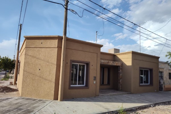 Casa  Saenz Peña  y Yapeyú