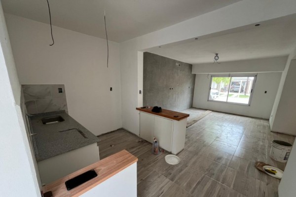 Casa  Saenz Peña  y Yapeyú