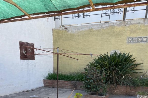 Casa Intendente Matta 422