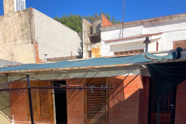 Casa Intendente Matta 422