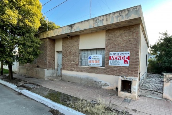 Casa Calle Pueyrredón 414 esquina Saenz Peña